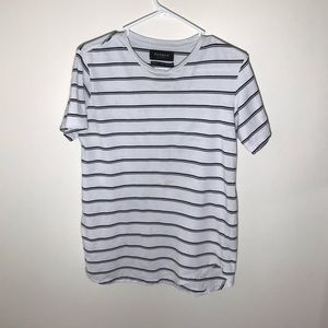 PacSun Tee w stripes